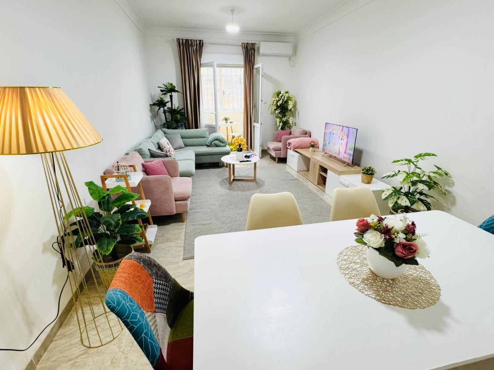 Appartement F5 Spacieux Equipe Haut Standing Mahelma Alger Eksteriør billede