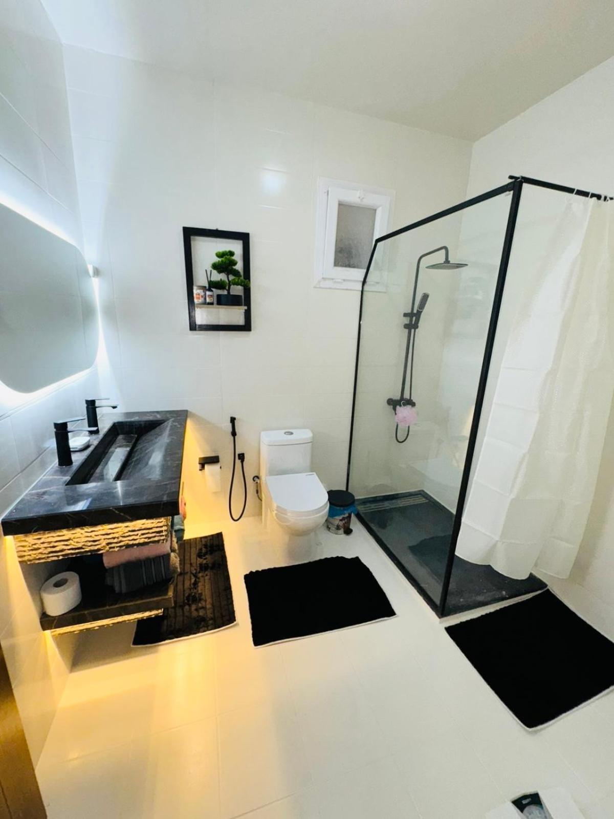Appartement F5 Spacieux Equipe Haut Standing Mahelma Alger Eksteriør billede