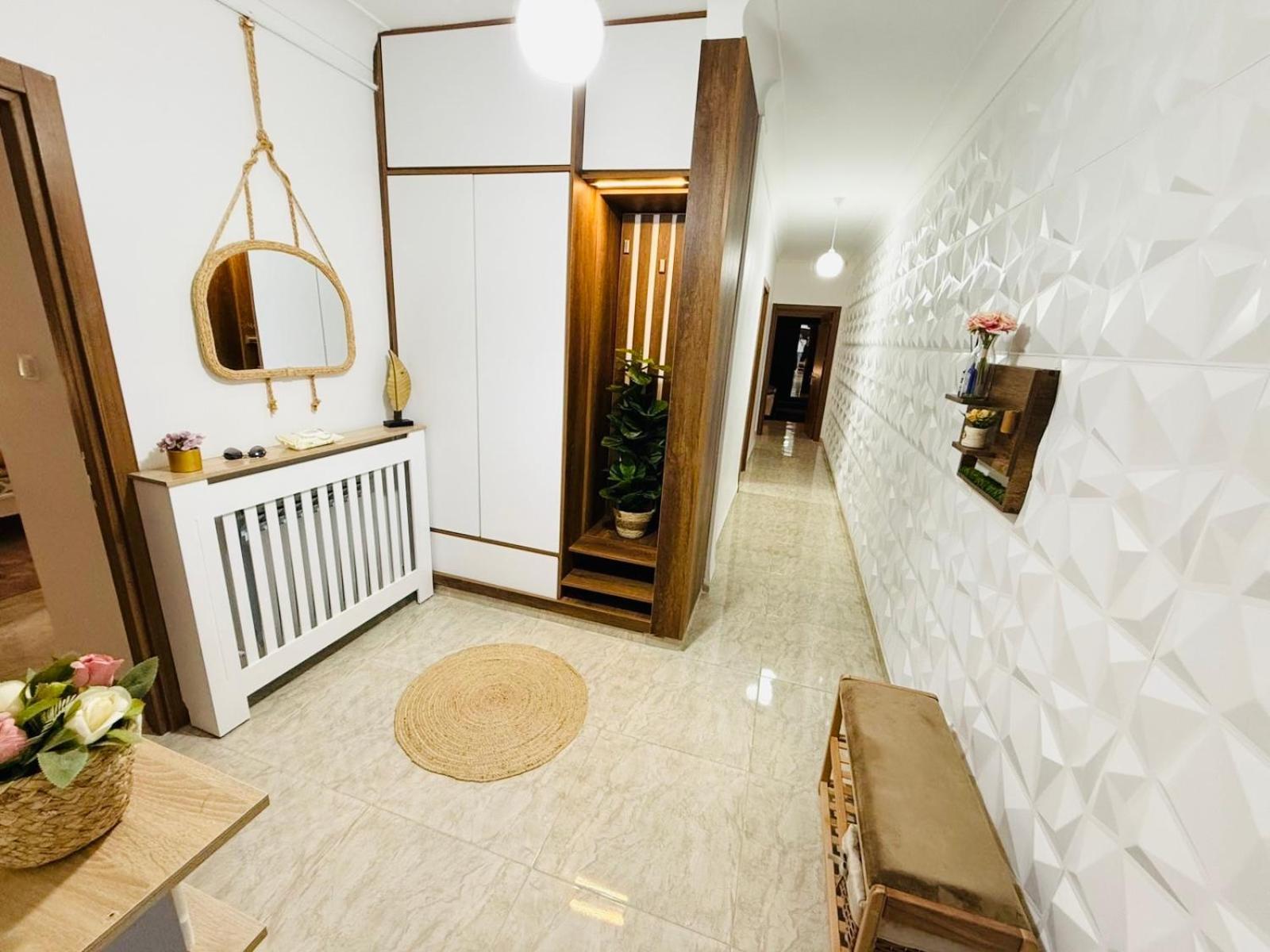 Appartement F5 Spacieux Equipe Haut Standing Mahelma Alger Eksteriør billede